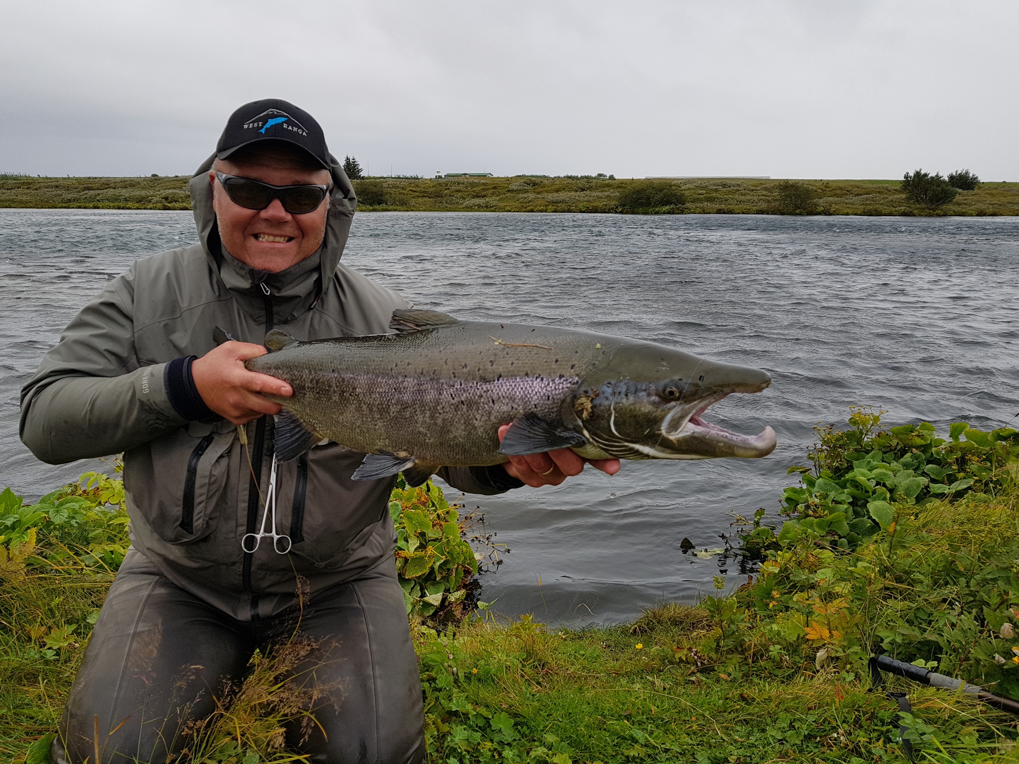 Nice-trophy-salmon-in-Iceland-5