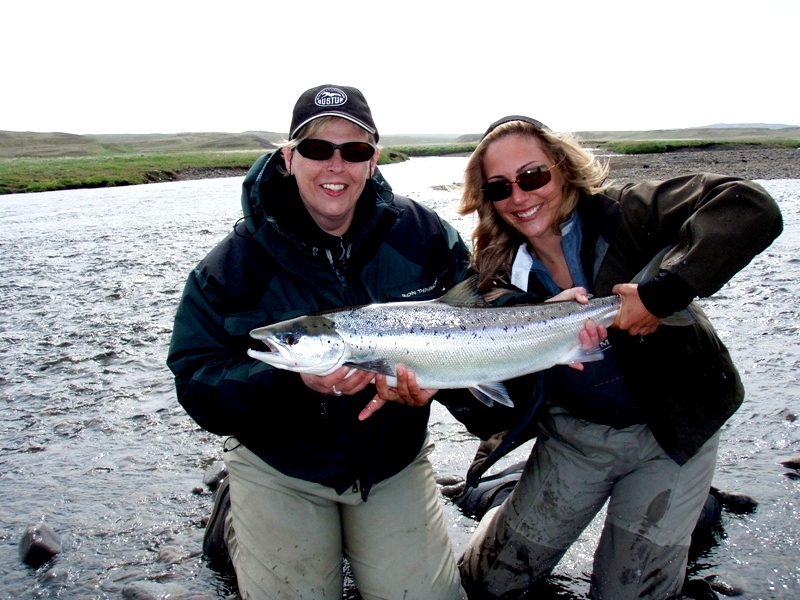 April Vokey-Midfjardara-salmon fishing-Iceland-fly fishing-Angling